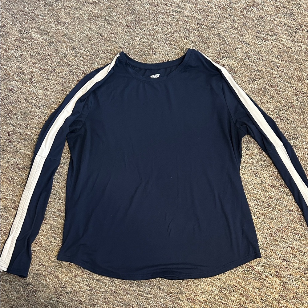Avia Navy Long Sleeve Top with White Accents